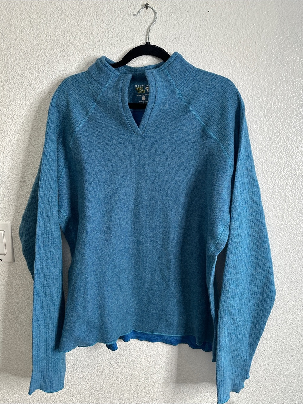 Mountain hardware woman's femmes teal wool blend Sarafin sweater size xL new
